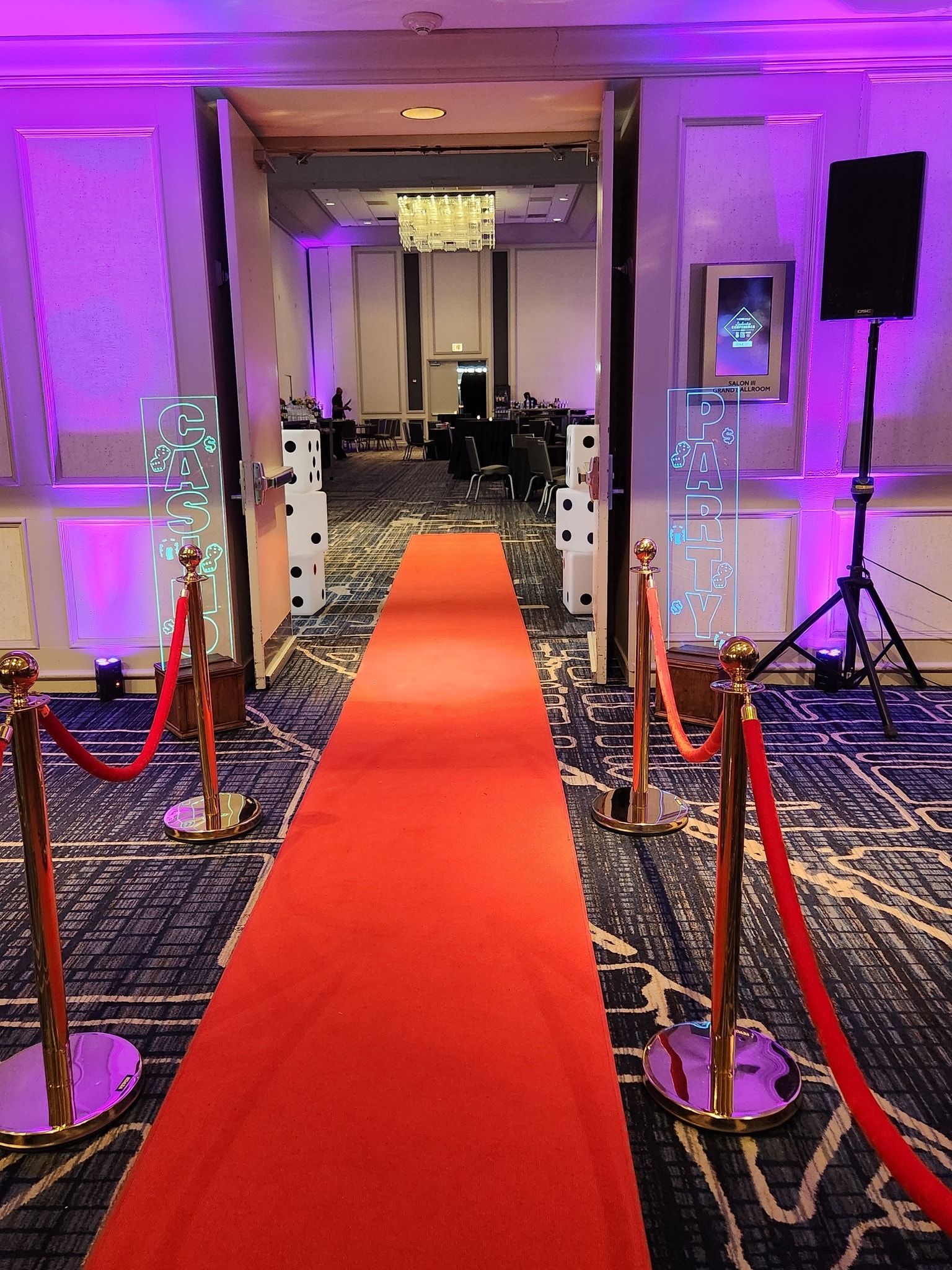 Casino party decorations — casino night event